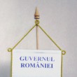 fanion personalizat cusut manual ciucuri premium